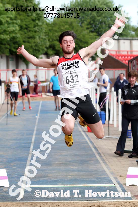 Mens under-20s, North East Track and Field Champs., Gateshead. Photo: David T. Hewitson/Sports for All Pics